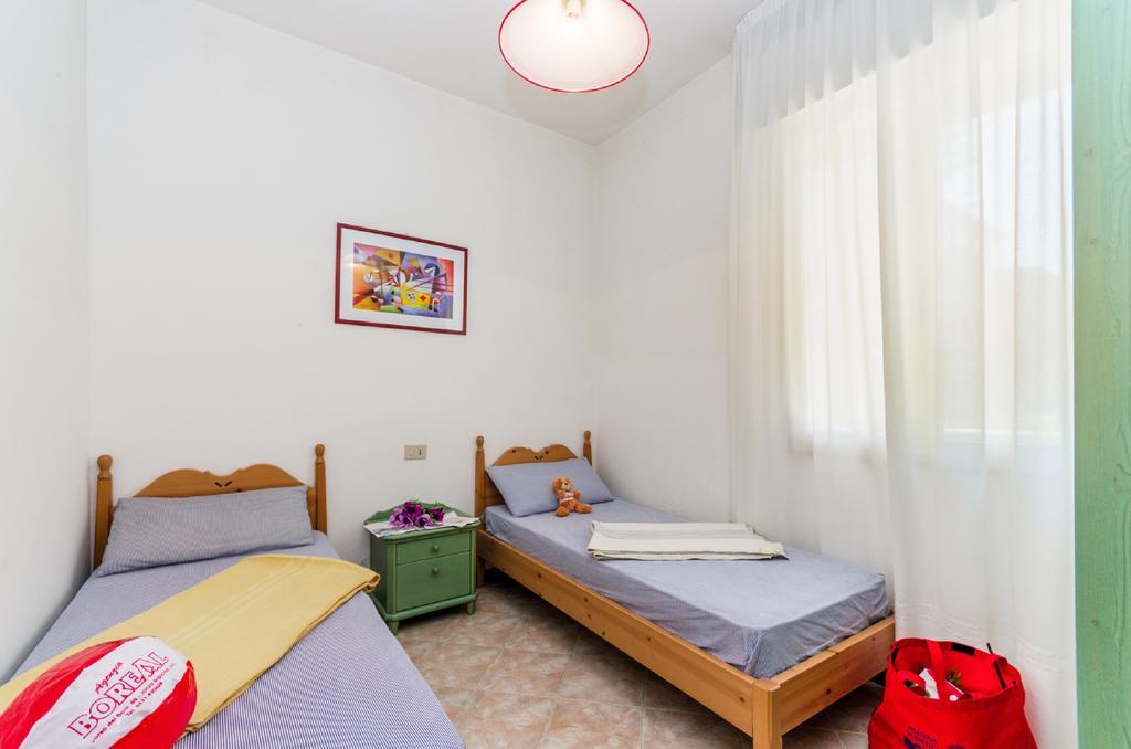 Condominio Brionetta Bibione Eksteriør billede